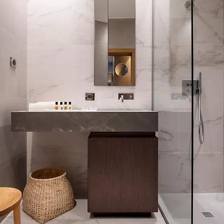 酒店 Chateau De Wallerand 4*