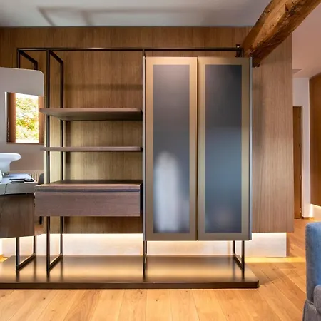 Chateau De Wallerand 4*