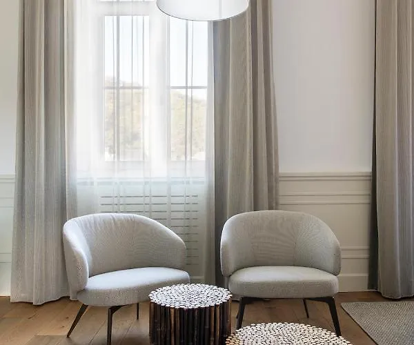 Chateau De Wallerand 4*