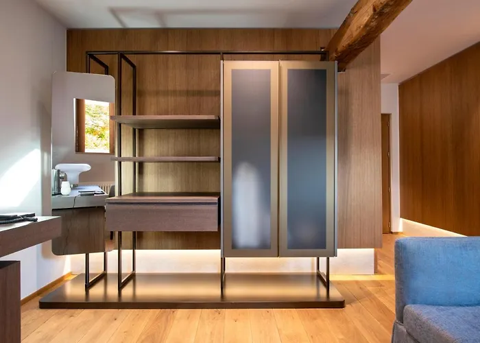 Chateau De Wallerand 4*