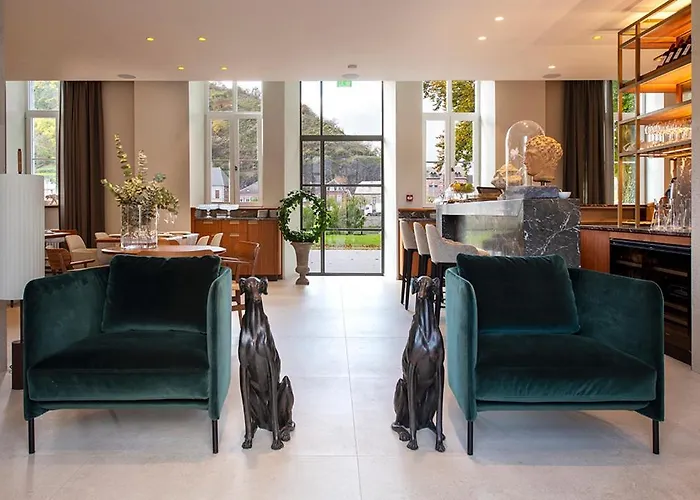 Chateau De Wallerand 4*