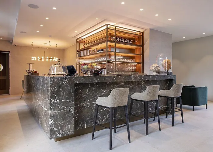 Chateau De Wallerand 4*